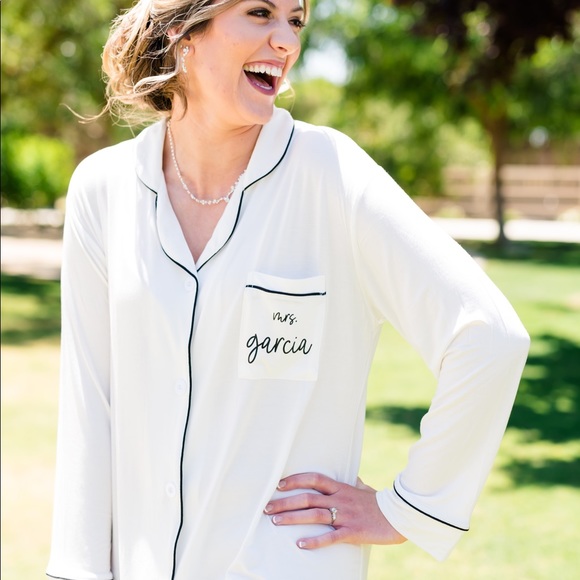 Meet your Posher, Elizabeth - Picture 6 of 6